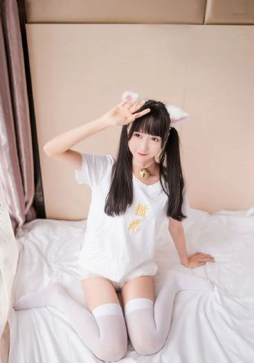 女帝裸体被叫爽在线观看