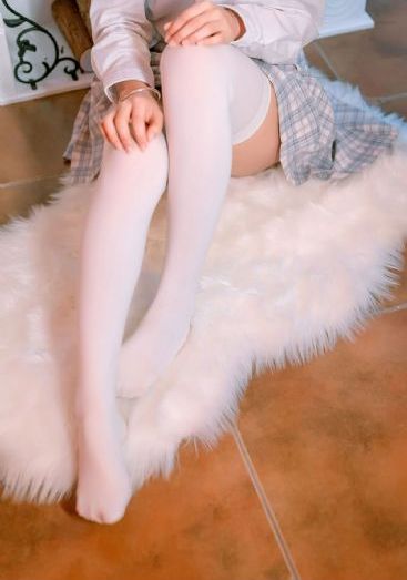 李采潭妈妈的职业