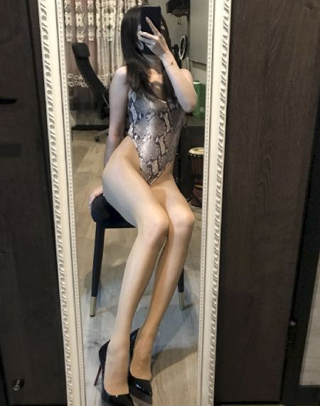 十四岁姑娘免费观看电视剧剧情