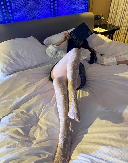 一个人在线观看免费高清电影