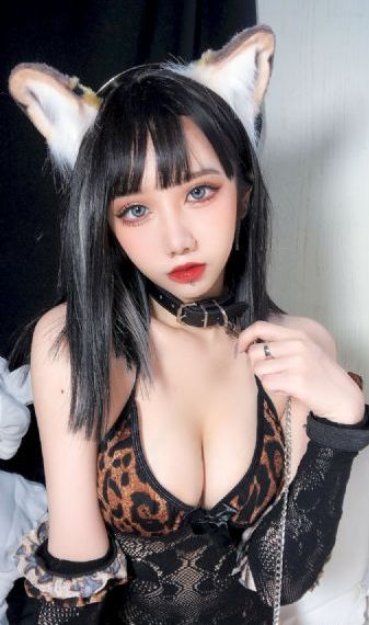 她被他拥抱的一天