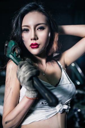 陈雅伦经典三级无删减版