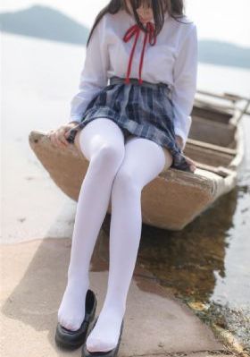 白色相薄
